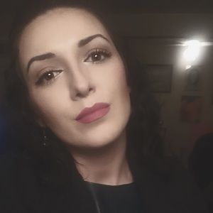 Meet your Posher, Medina